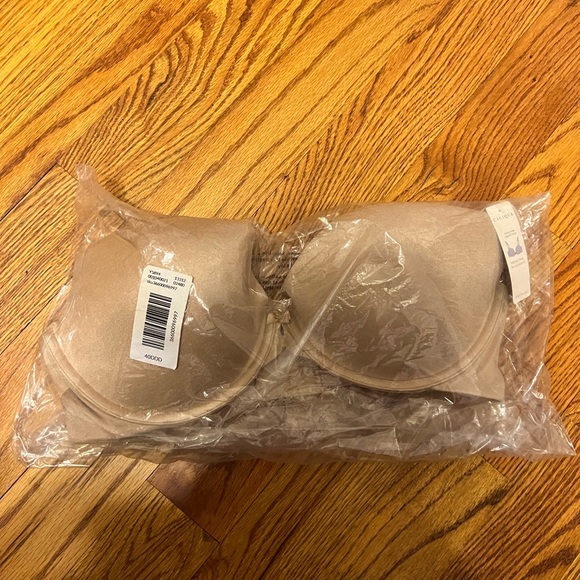 🌀Cacique Bra Size 40DDD, NWT, Nude🌀 - Picture 1 of 3